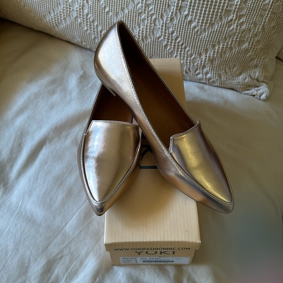 Rose Gold flats - Picture 2 of 5